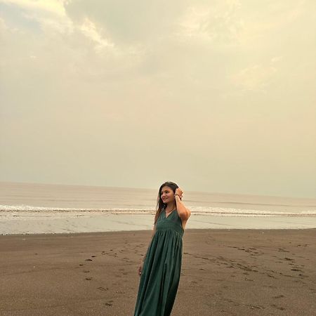 Cassa Marina Beach Resort Damlawari 外观 照片